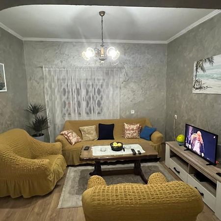Vila Kuca Za Odmor Nikšić Exteriér fotografie